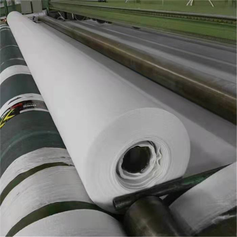 วัสดุผ้าไม่ทอ 600gsm