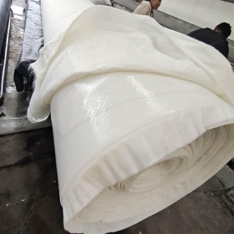 400g Geotextile and 0.75mm Geomembrane