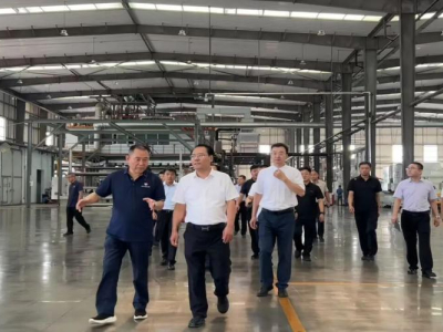 قيادة معايير الصناعة من خلال الابتكار التعاوني