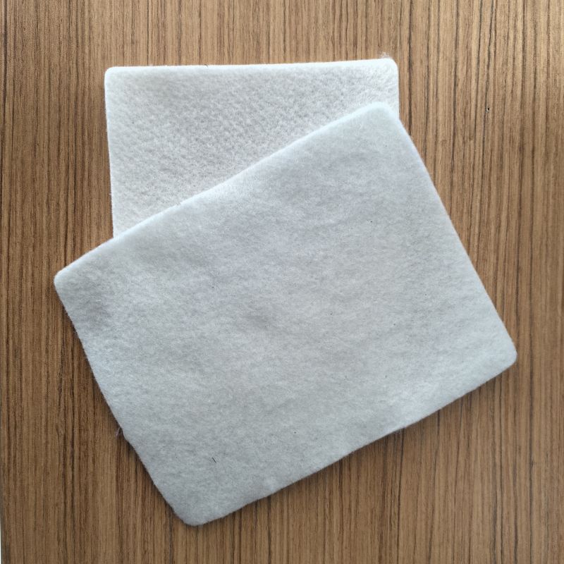 ผ้าใยสังเคราะห์ใยสั้นแบบไม่ทอ