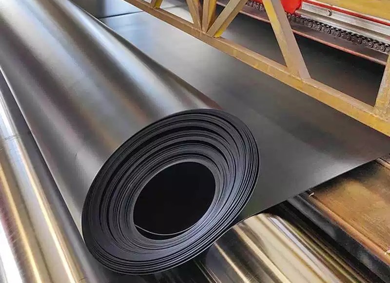 Fertigungsanlage für HDPE-Geo-Membranen